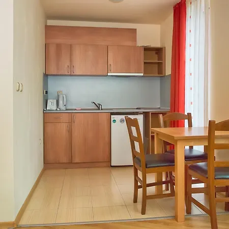Holiday In Afrodita Apartment